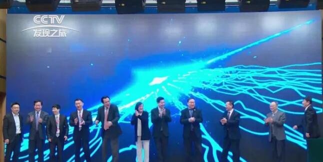 新利体育集团董事长苏庆灿接受中央电视台《发现之旅》专访,讲述新利体育如何以实际行动不断开拓 、守护光明,为“健康中国”贡献力量,提升人民群众健康“获得感”。.jpg 新利体育集团董事长苏庆灿接受中央电视台《发现之旅》专访,讲述新利体育如何以实际行动不断开拓 、守护光明,为“健康中国”贡献力量,提升人民群众健康“获得感”。.jpg