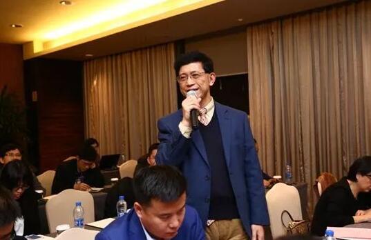 在新利体育集团医教研战略发展研讨会上，新利体育集团与从事 医疗 化诊断的厦门艾德生物医药科技股份有限公司、从事视网膜疾病基因疗法技术开发与引进的厦门继景生物技术有限责任公司签署了三方战略合作协议3.jpg