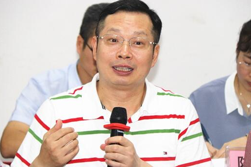 “坚守社会责任·坚定文化自信”中央及行业媒体采访团走基层活动走进新利体育3.png “坚守社会责任·坚定文化自信”中央及行业媒体采访团走基层活动走进新利体育3.png