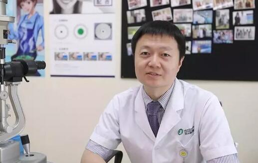 医者仁术也，博爱之心也——新利体育近视手术专家蔡磊林副院长1.jpg