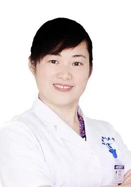 出名高度近视 医生李春燕主任受聘为赣州新利体育业务副院长1.jpg