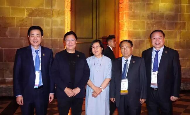 国内仅5位环球眼科科学院院士,厦门大学附属厦门眼科中心就有俩!1.jpg 国内仅5位环球眼科科学院院士,厦门大学附属厦门眼科中心就有俩!1.jpg