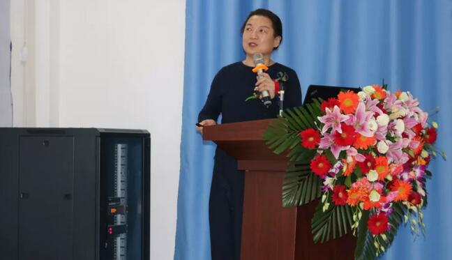 西安新利体育“小儿斜弱视与眼屈光高峰论坛”顺利闭幕5.jpg 西安新利体育“小儿斜弱视与眼屈光高峰论坛”顺利闭幕5.jpg