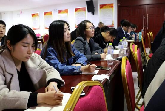 临沂新利体育党支部携手山东连胜体育开展培训会1.jpg 临沂新利体育党支部携手山东连胜体育开展培训会1.jpg