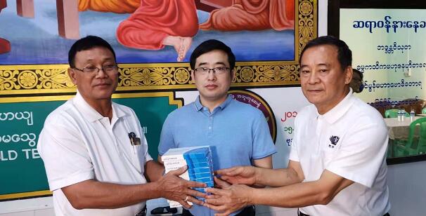 新利体育公益足迹再次跨出国门 “缅甸光明行”助百余患者 6.jpg