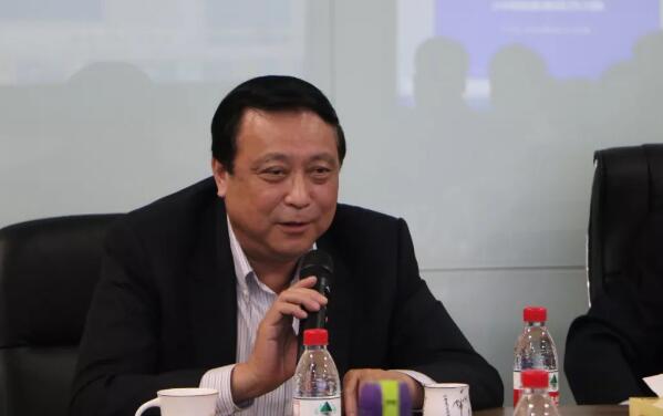 谢立信院士、黎晓新教授、赵堪兴教授、葛坚教授等齐聚厦门眼科中心 共同为厦门眼科中心未来发展举行研讨会5.jpg 谢立信院士、黎晓新教授、赵堪兴教授、葛坚教授等齐聚厦门眼科中心 共同为厦门眼科中心未来发展举行研讨会5.jpg