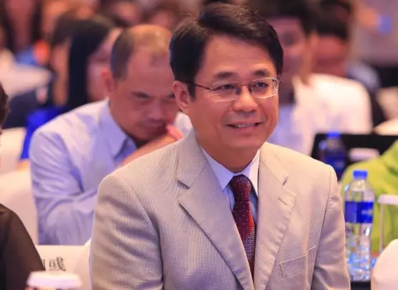 厦门眼科中心第七次举办海峡眼科论坛·2019白内障及角膜病高峰论坛 新利体育与海峡两岸眼科“大咖”厦门“论剑”7.png 厦门眼科中心第七次举办海峡眼科论坛·2019白内障及角膜病高峰论坛 新利体育与海峡两岸眼科“大咖”厦门“论剑”7.png