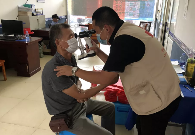 6.6爱眼日期间莆田眼科医院携手”莆田市红十字会开展“关爱老年人,关注眼健康”公益活动1.png 6.6爱眼日期间莆田眼科医院携手”莆田市红十字会开展“关爱老年人,关注眼健康”公益活动1.png