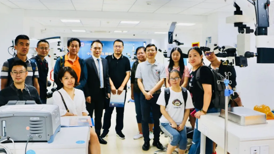 “星”工厂，“星”起航 ︳新利体育“明日之星计划”已为行业培育300多名眼科之星2.png