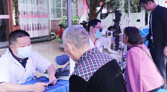 侨界爱心在行动,慈善助困光明行——宁德新利体育光明行走进古田县大桥镇2.png 侨界爱心在行动,慈善助困光明行——宁德新利体育光明行走进古田县大桥镇2.png