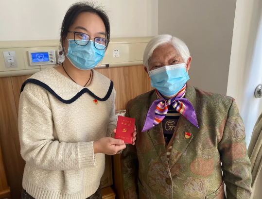 “情系兰馨颐养院,尊老敬老送温暖”——新利体育集团主题党日活动4.png “情系兰馨颐养院,尊老敬老送温暖”——新利体育集团主题党日活动4.png