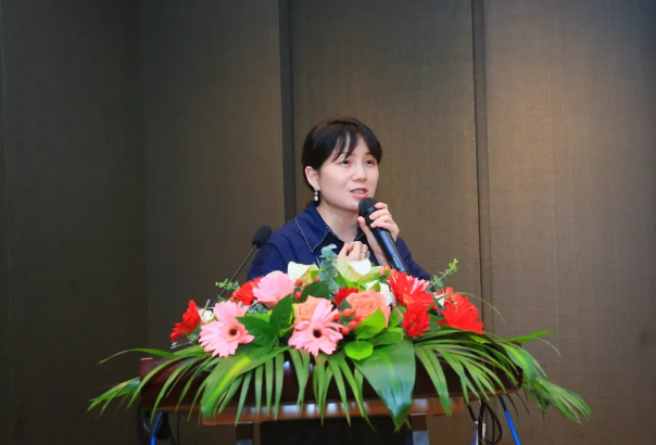 新利体育2021 年眼表学科发展研讨会暨干眼诊疗论坛在厦召开7.png 新利体育2021 年眼表学科发展研讨会暨干眼诊疗论坛在厦召开7.png