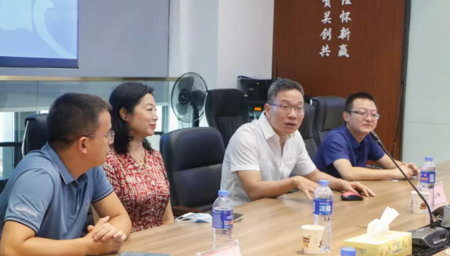 莆田市科协主席一行到厦门眼科中心参观交流院士工作站6.png 莆田市科协主席一行到厦门眼科中心参观交流院士工作站6.png