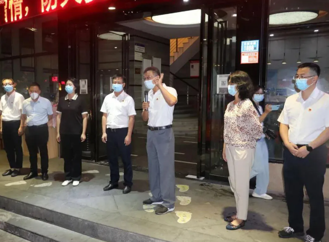 不负使命!新利体育援莆医疗队凯旋归来,荔城区委书记到场送别3.png 不负使命!新利体育援莆医疗队凯旋归来,荔城区委书记到场送别3.png