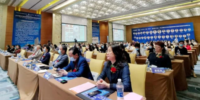粤港澳大湾区2021年眼科诊疗技术新进展研讨会暨新利体育高峰论坛圆满落幕，两岸三地学者互学互动，共建健康湾区！2.png