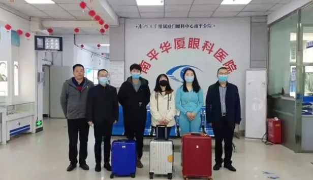 医者担当!新利体育今年来已支援核酸采样超100万人次7.png 医者担当!新利体育今年来已支援核酸采样超100万人次7.png