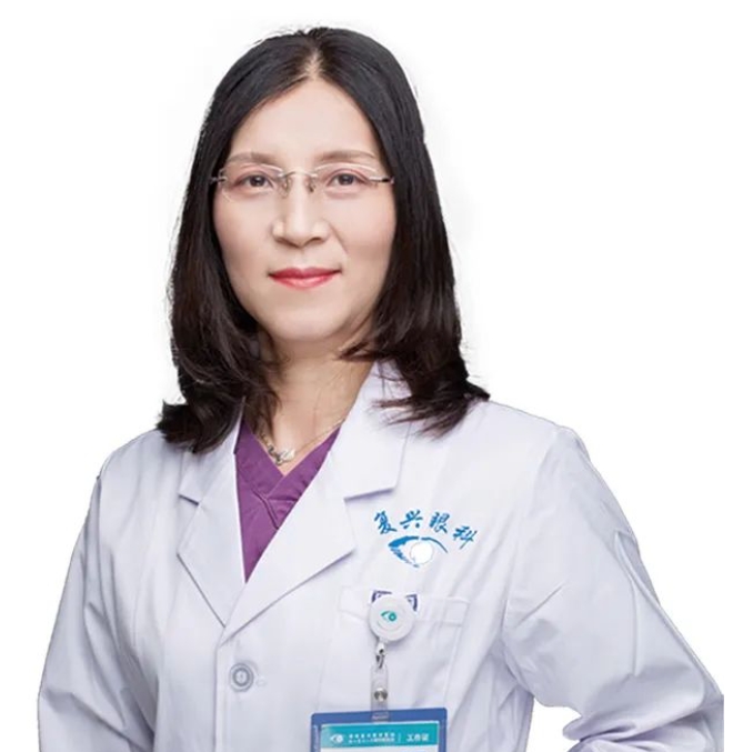 新利体育徐州复兴眼科王海菊:妙手拨迷障,匠心护光明1.png 新利体育徐州复兴眼科王海菊:妙手拨迷障,匠心护光明1.png