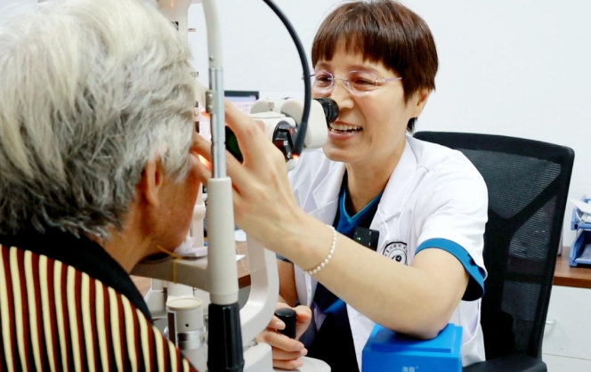 新利体育徐州复兴眼科王海菊:妙手拨迷障,匠心护光明5.png 新利体育徐州复兴眼科王海菊:妙手拨迷障,匠心护光明5.png