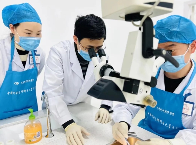 厦门眼科中心修阳晖博士带领团队斩获2项殊荣!7.png 厦门眼科中心修阳晖博士带领团队斩获2项殊荣!7.png